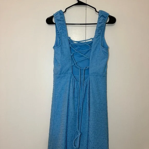 NWT ASTR the Label Crinkle Shoulder Midi Dress Blue Size M - Picture 6 of 12